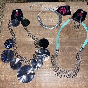 🎈Sale🎈NWT Paparazzi Jewelry Bundle
